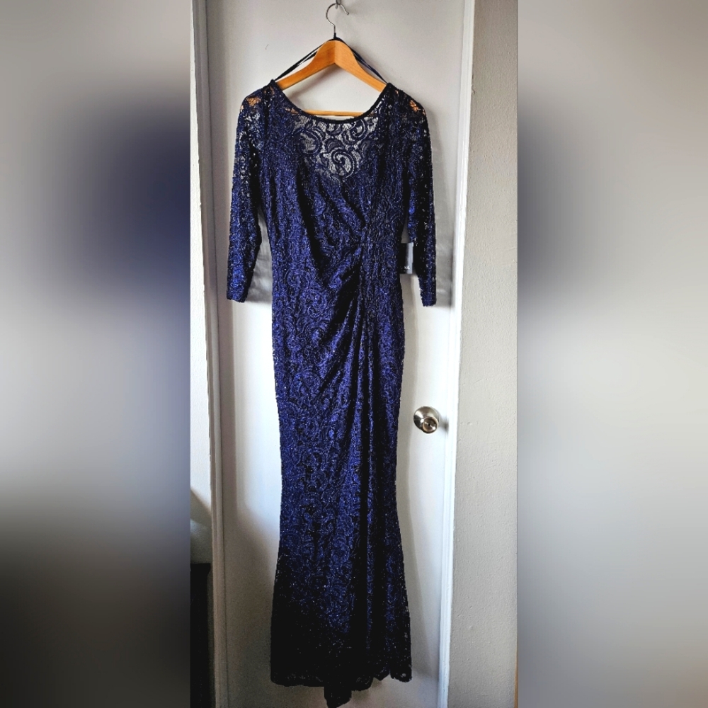 💥Clear Out! 🆕️Marina - Elegant navy blue lace gown (8)